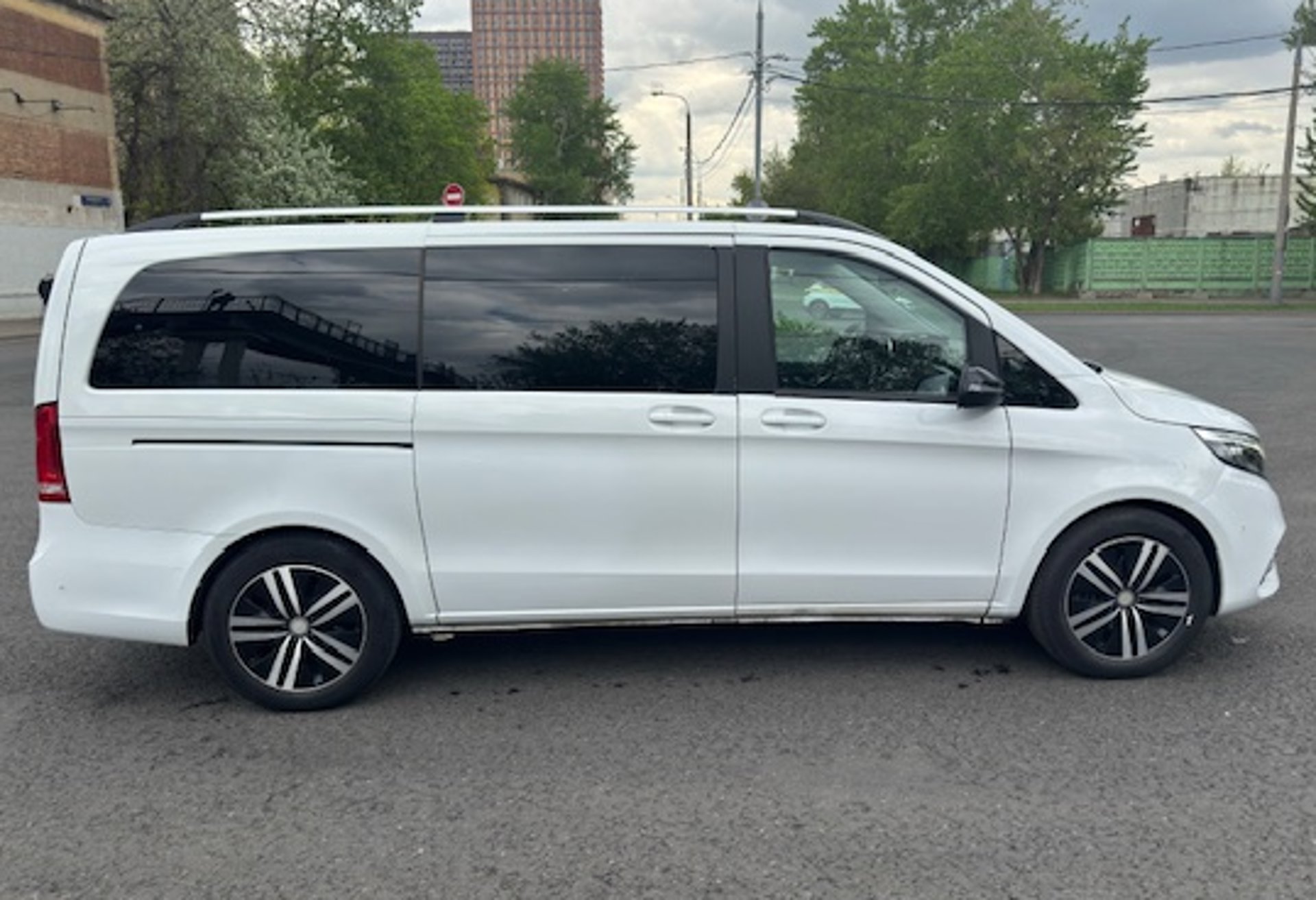 Mercedes-Benz EQE SUV 2019