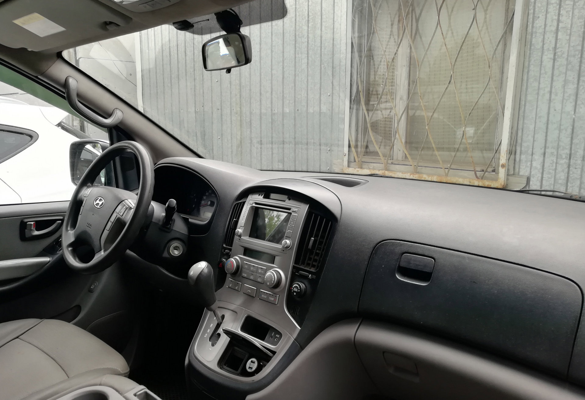 Hyundai Grand Starex 2009