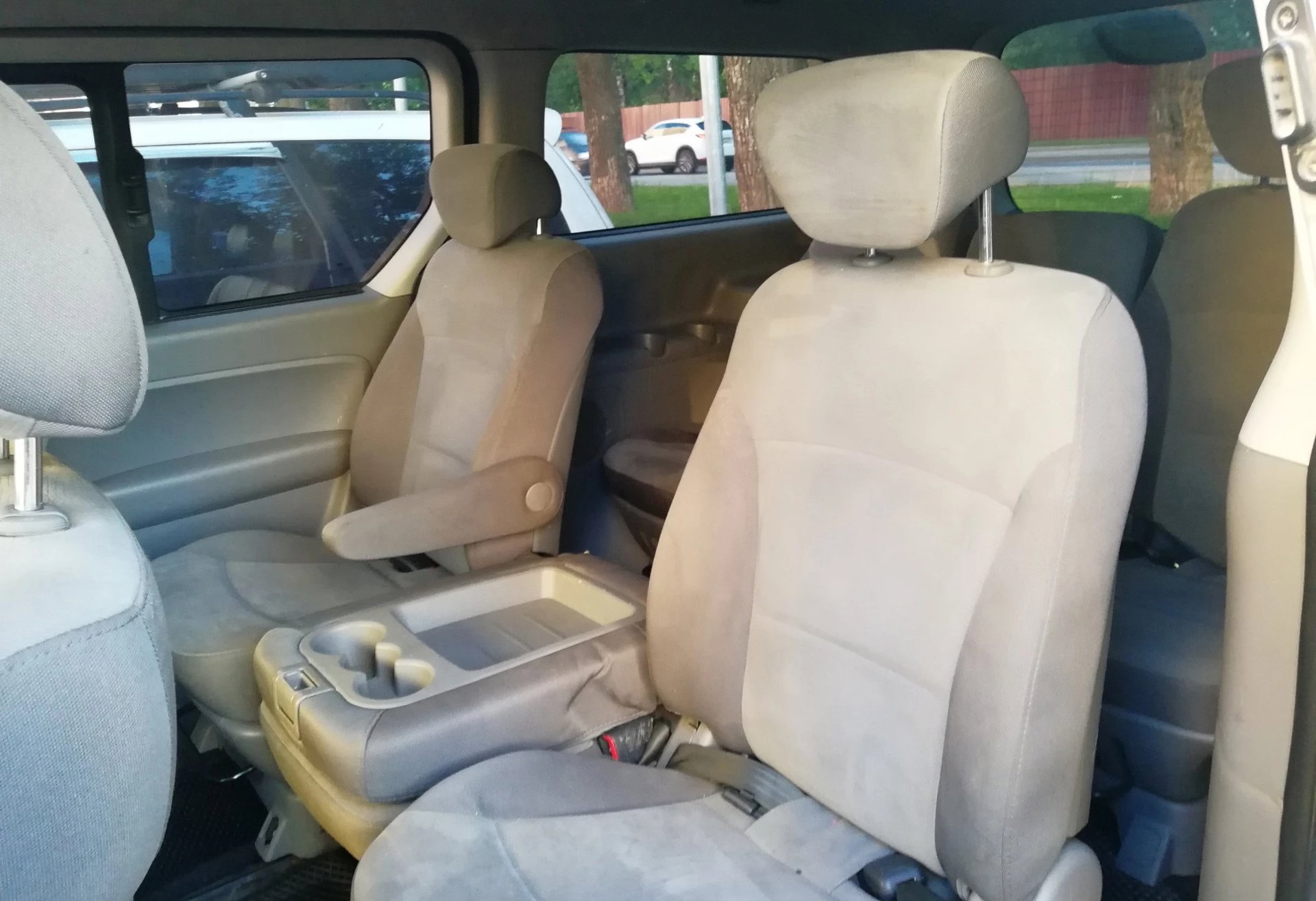 Hyundai Grand Starex 2009