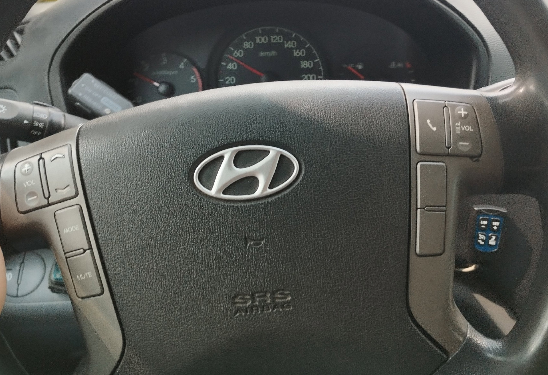 Hyundai Grand Starex 2009