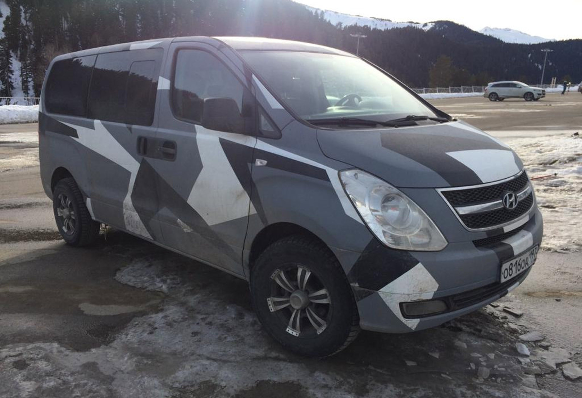 Hyundai Grand Starex 2010